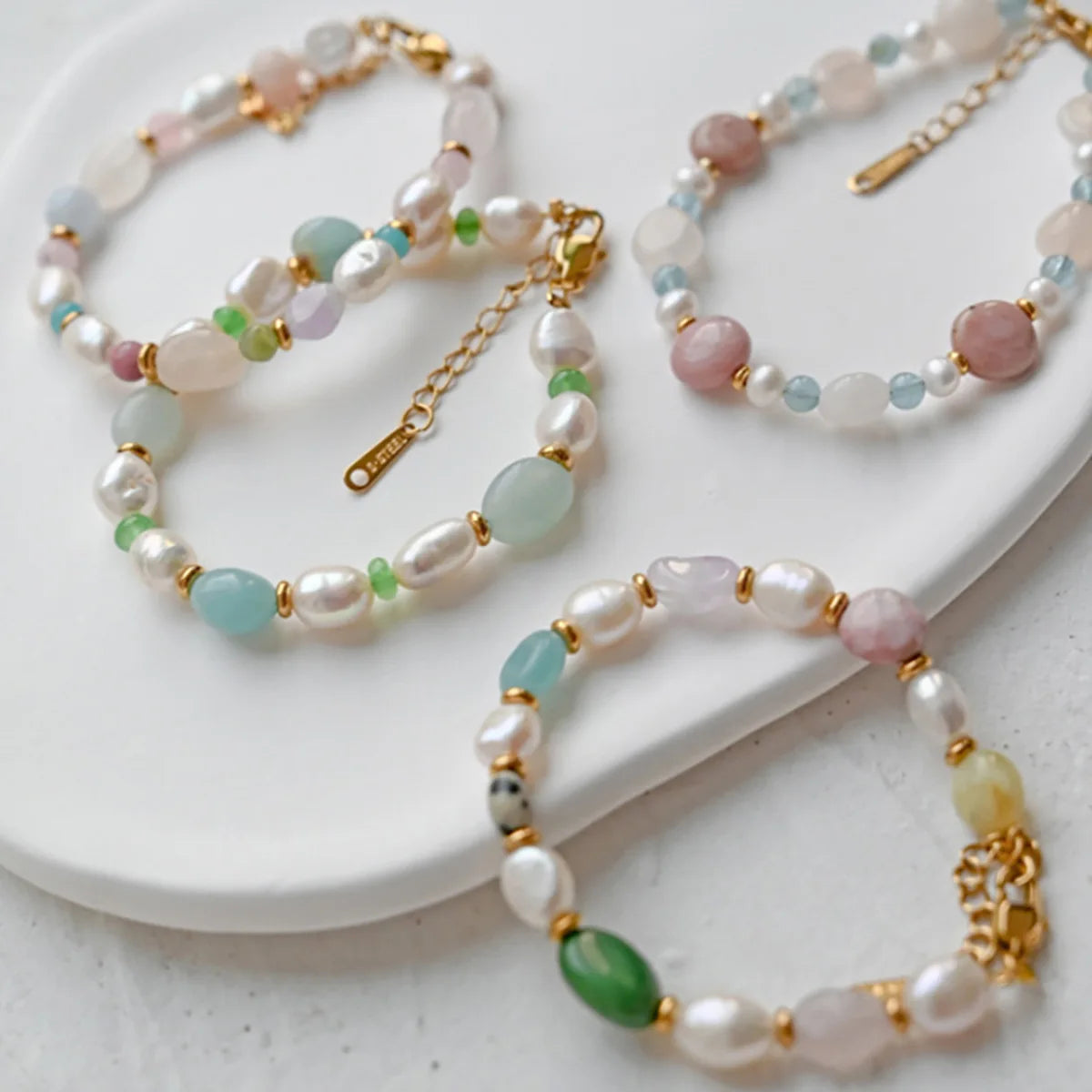 Natural Crystal Chip Stone Bracelet for Girl Freshwater Pearl Amethyst Bracelet Gold Color Link Chain