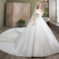 Bride's Off Shoulder Satin Ruffle Vintage Lace Trumpet Country Ball Gowns Long Tail Wedding Dresses