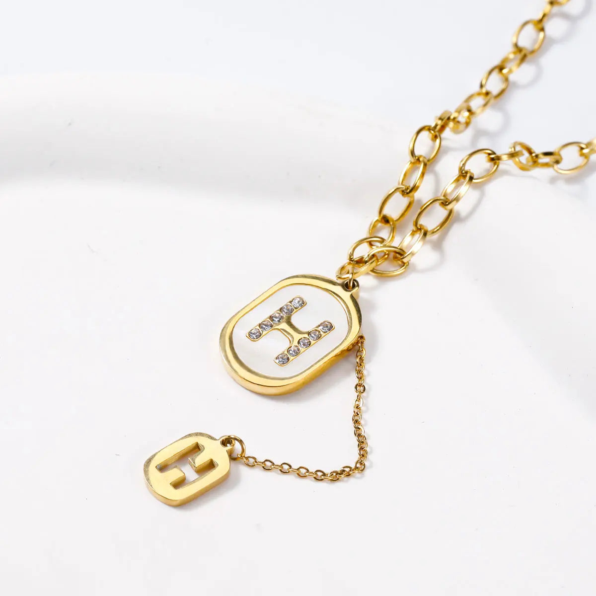 Fashion 18K Gold Plated Fadeless Stainless Steel Square Sea Shell Alphabet Necklace Zircon Initial H Letter Pendant Necklace