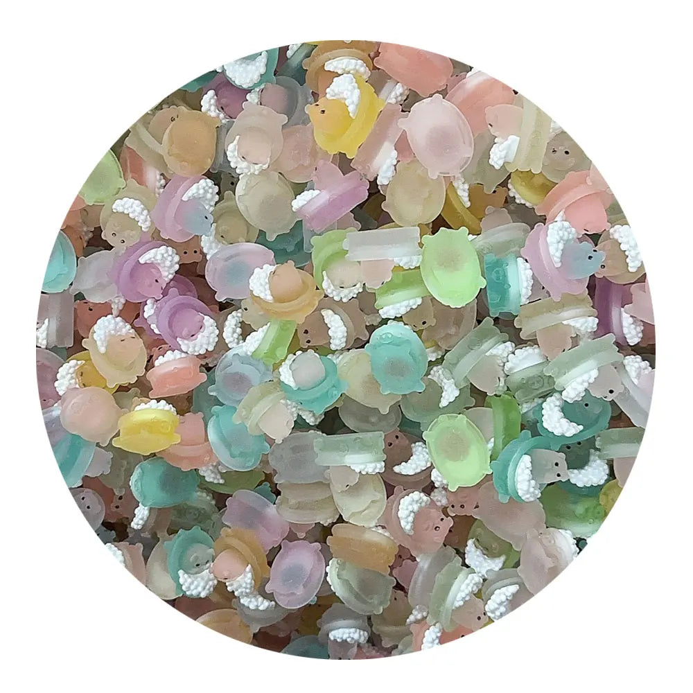100pcs Mini Cartoon Luminous Bath Pig Flat Back Cabochons Kawaii Resin Cartoon Animals Dolls for Jewelry Charm Accessories
