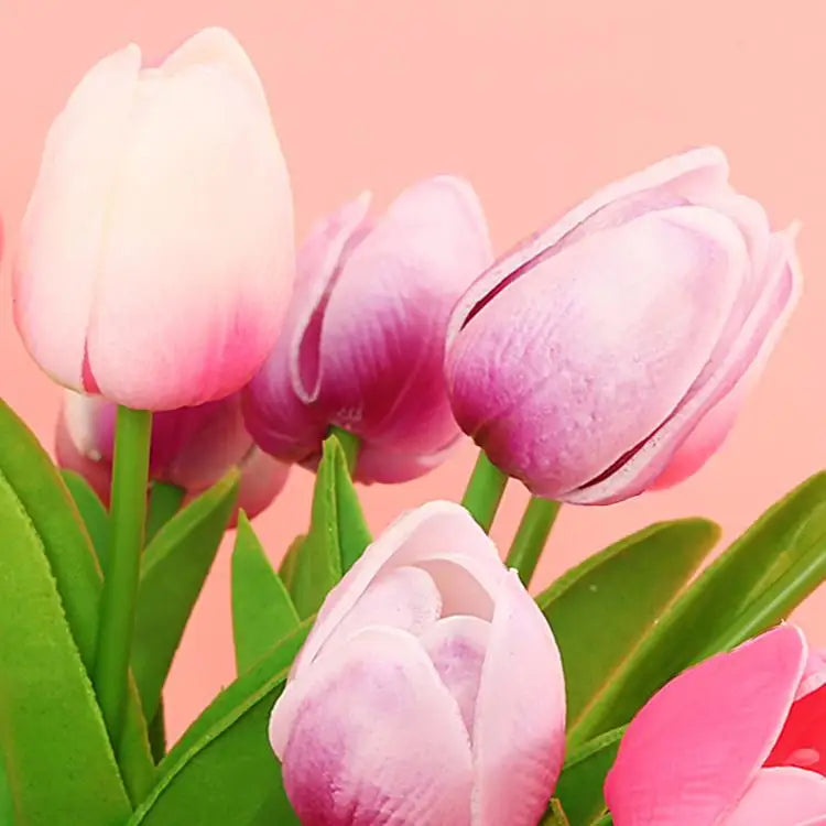 High Quality Hot Selling Holland Artificial Tulip Bulbs White Pu Tulip