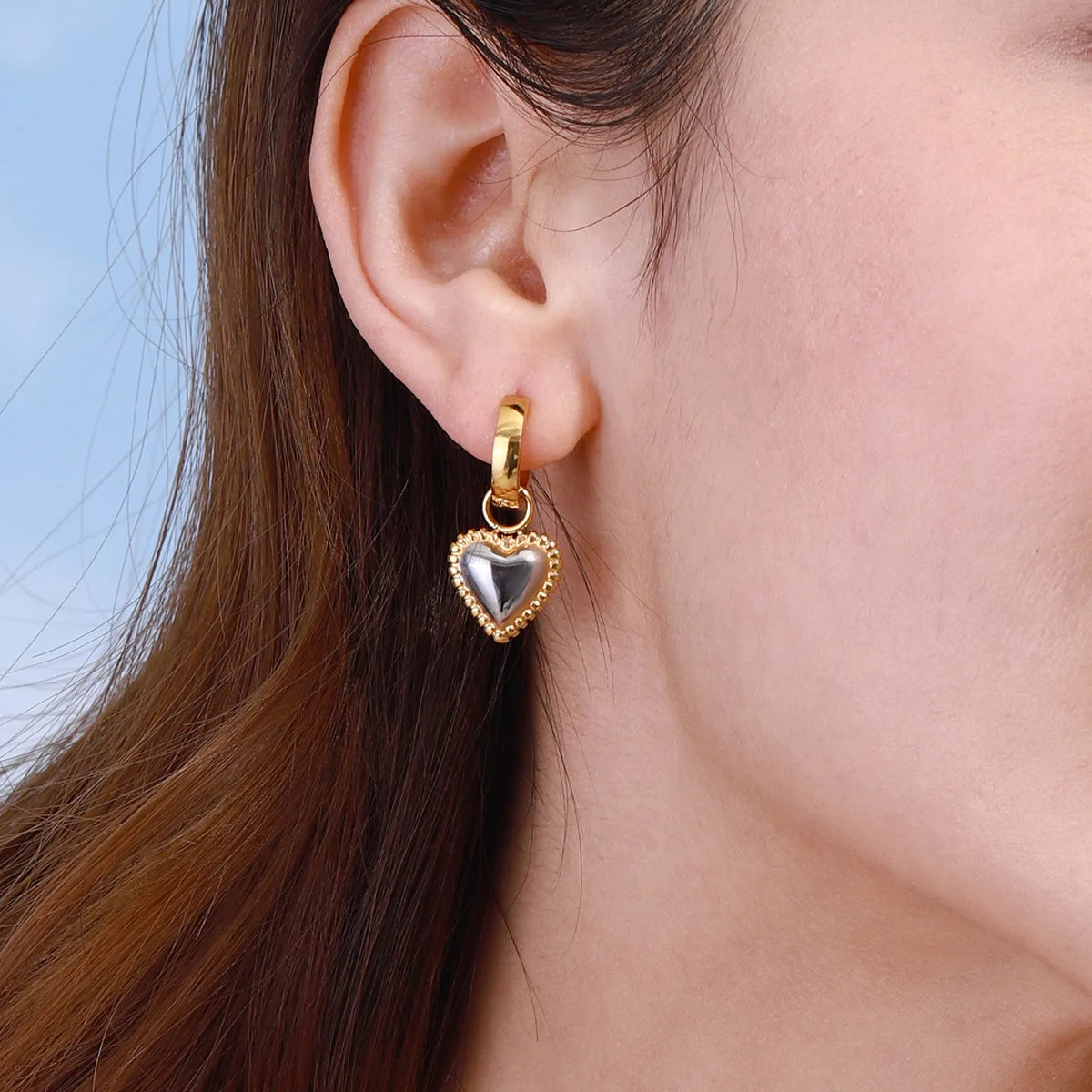 Classic Vintage Style Stainless Steel 18K Gold Plated Fashion Jewelry High-Polished Endless Texture Heart Fine Jewelry Earrings