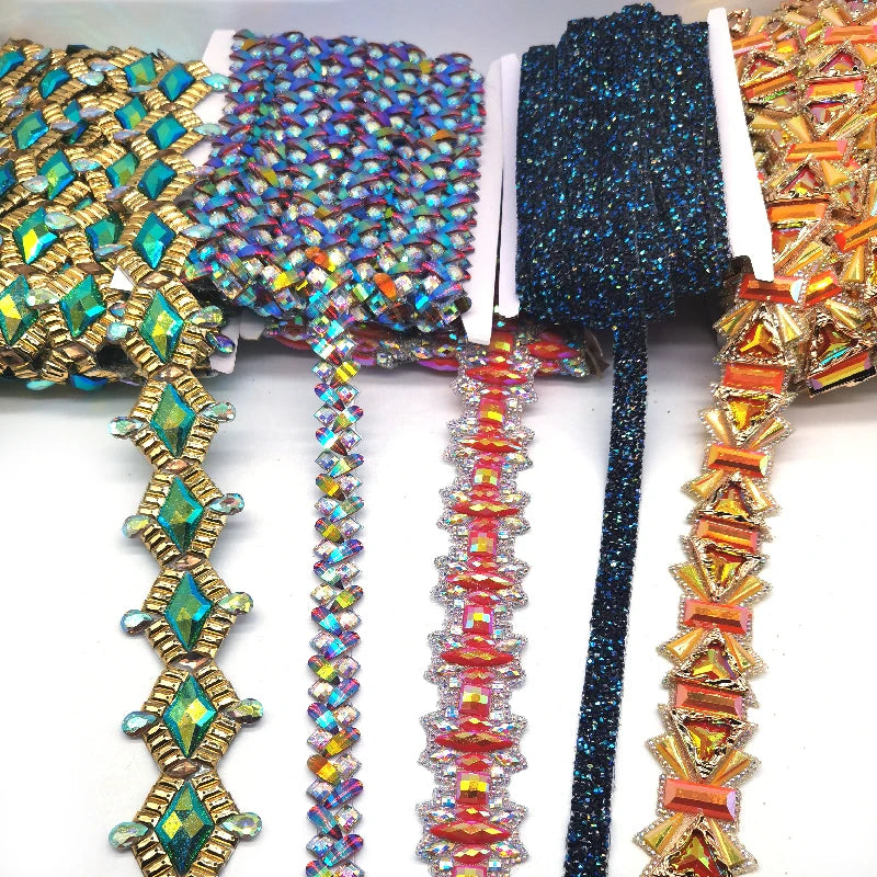 Factory Crafting Iron on Embroidery Patch Rhinestone Appliques Trims for Custom Carnival Parade Events Clothing Designs