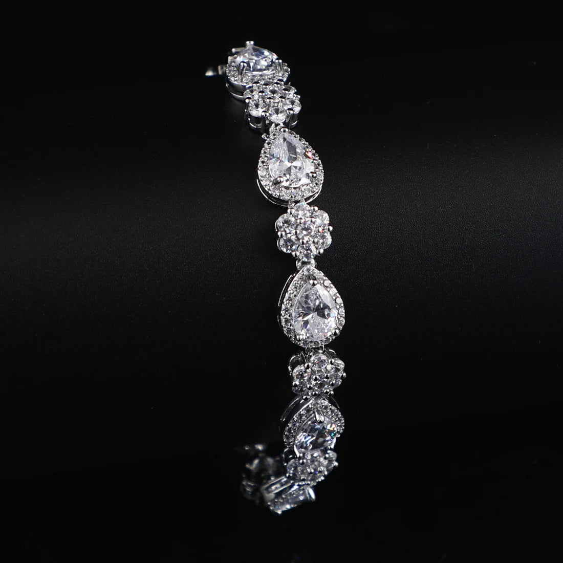 Fashion Jewelry Bracelets Couple Classic Design 8mm Cubic Zirconia CZ Tennis Bracelet for Men and Women