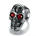 2025 New Vintage Silver Knuckle Ring Personalized Skull Inlaid Crystal Men Rings Jewelry