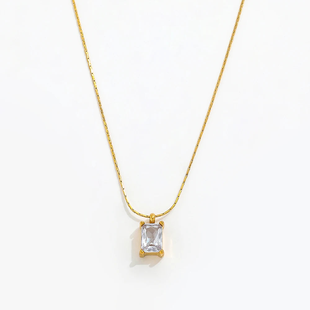 Fenny 18K Gold Plated Elegant Fashion Green Clear Zircon Pendant Dainty Chain Necklace Stainless Steel Jewelry Wholesale