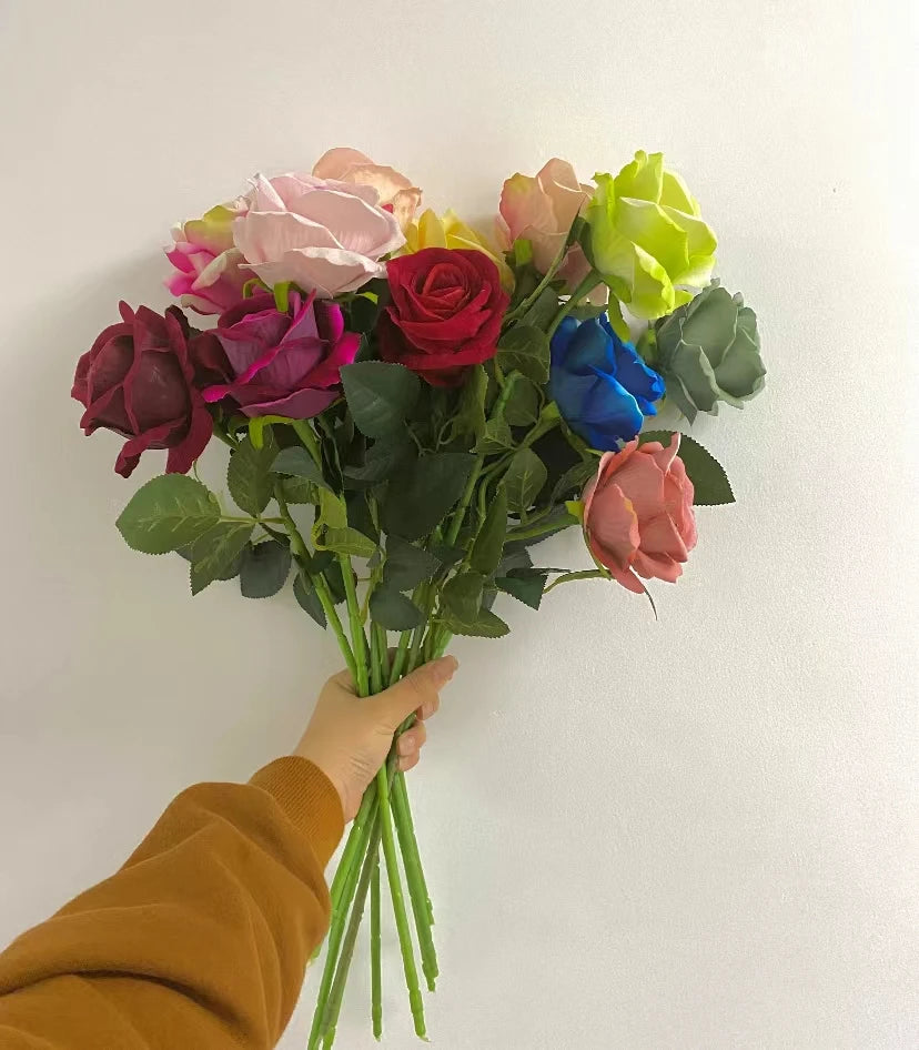 Q54 Factory Price Artificial Rose Wedding Supplies Velvet Plant Flower Home Decoration Handicraft
