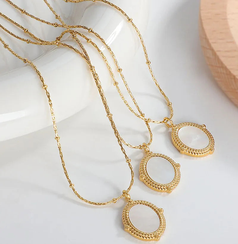 Accessoires Acier Inoxidable Bijoux Femme Stainless Steel Free Lead Flat White Tiny Shape Charm Sea Shell Necklace