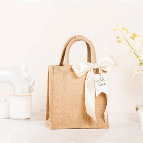 Low MOQ Wholesale Eco-Friendly Large Natural Jute Tote Beach Bag Silk Screen Printed Custom Logo PP Webbing Handle Promotional