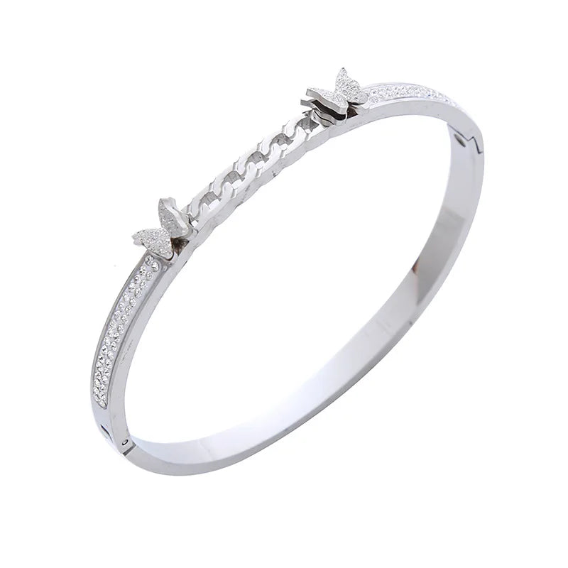 Women Silver Glitter Butterfly Link Chain Shape 18k Oval Shape Bangle
