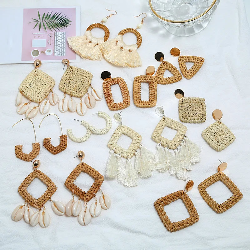2025 New Ethnic Style Bohemia Wooden Earrings Hand Weaving Rattan Earrings for Women