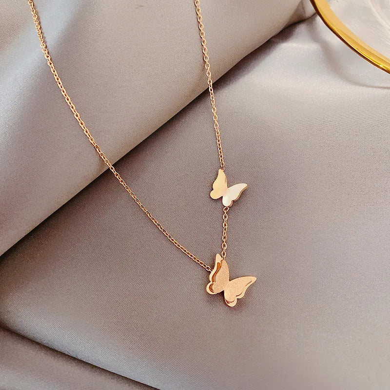 Fashionable Vintage Double Butterfly Necklace for Women New Stainless Steel Clavicle Chain Frosted Design Trendy Versatile