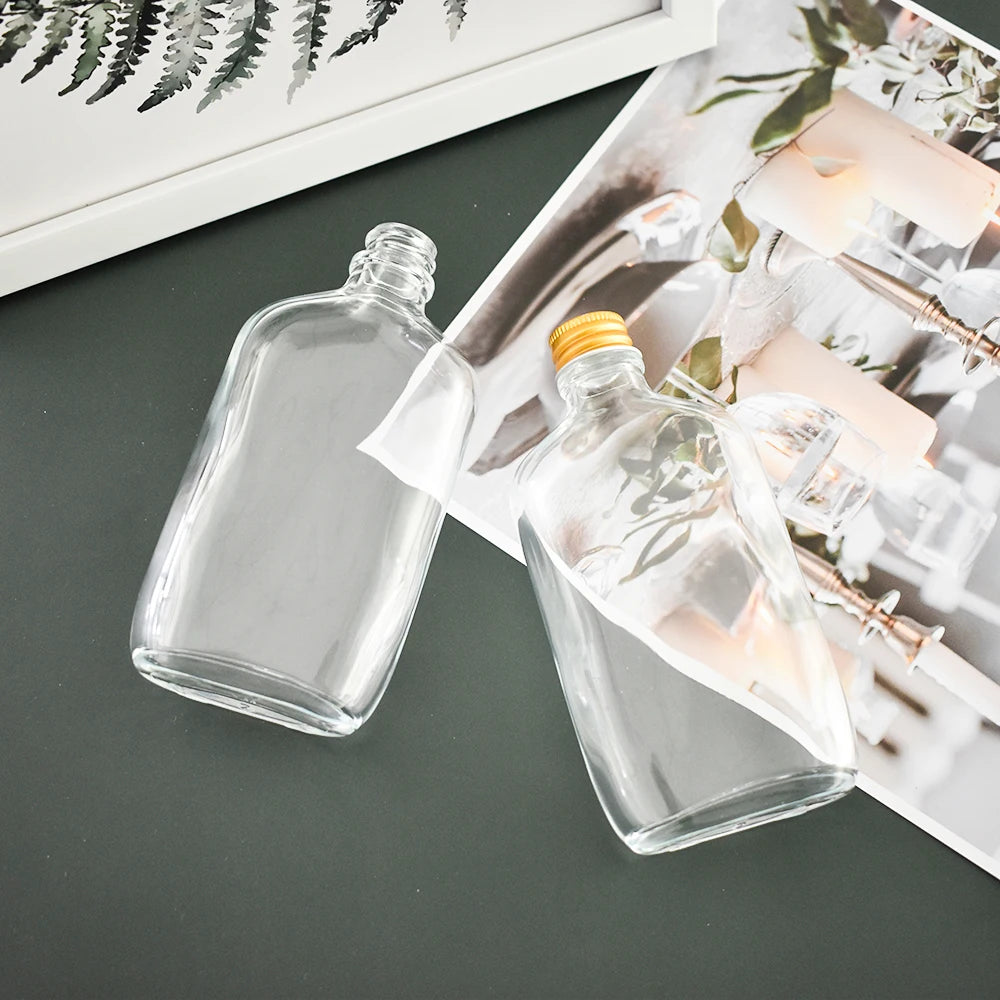 100pcs Crown Cap Rectangle 100ml Empty Glass Bottles with Screen Printing for Milk Juices Tequila and Carton Packaging