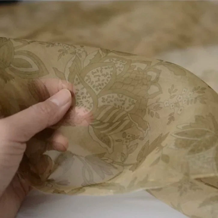 Classical Chic Vintage Printing Design Smooth Feeling Best Quality Stiff Material Silk Organza Fabric for Women Custom Dresses