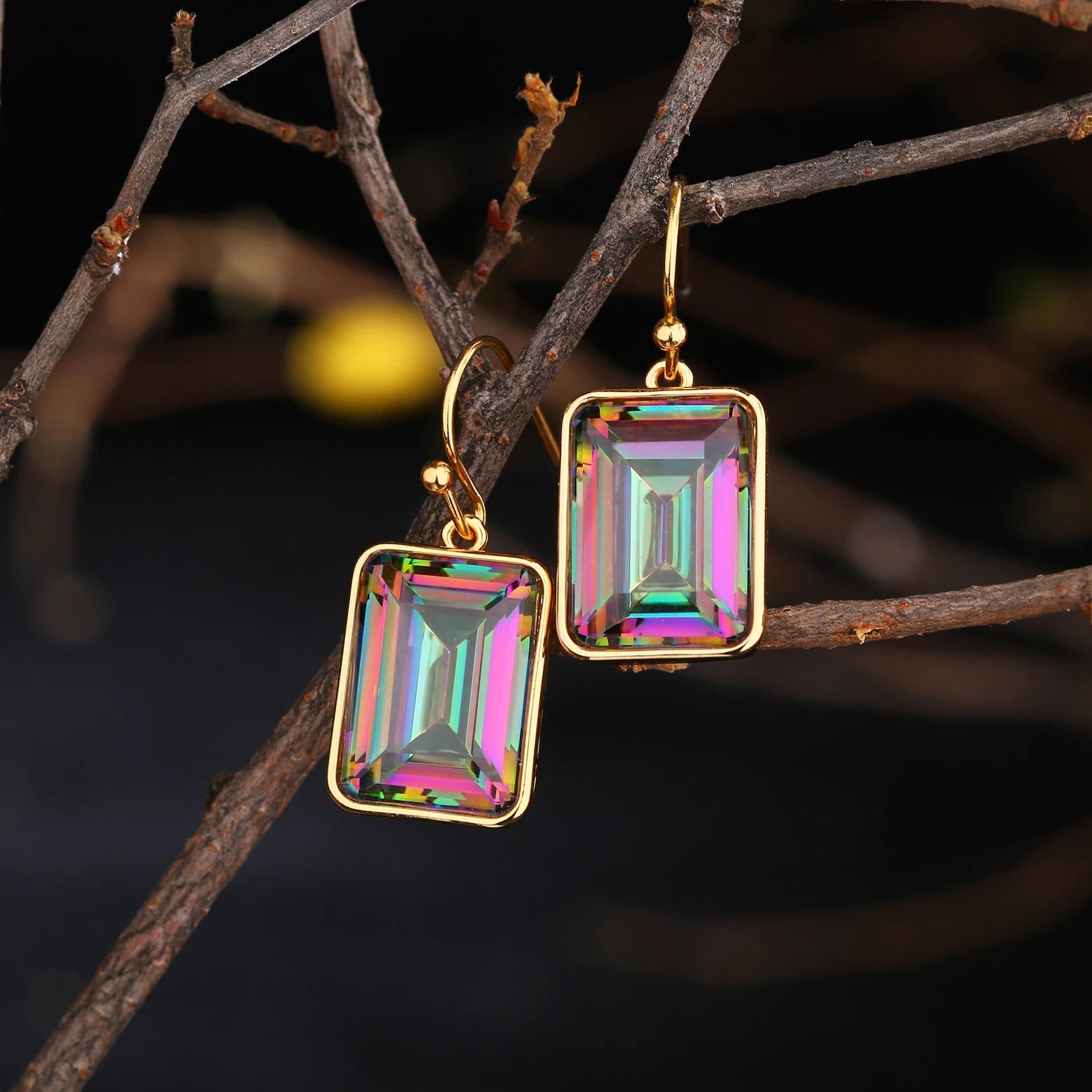 Huitan Radiant Cut Colorful Zircon Drop Earrings Refine Jewelry Girls Lady Trendy Elegant Gold Plated Earrings Women