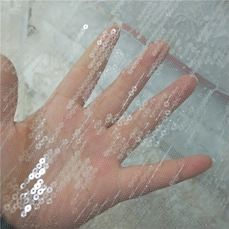 Luxurious Water Ripple Crystal Sequins 3D Embroidered 100% Polyester White Mesh Lace Fabric for Wedding Dresses & Decorations