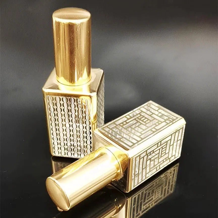 Arabic Gold Silver Screw Cap Cylindrical Square 6ml Car Ornament Empty Perfume Bottle Essential Oil Glass Bottle