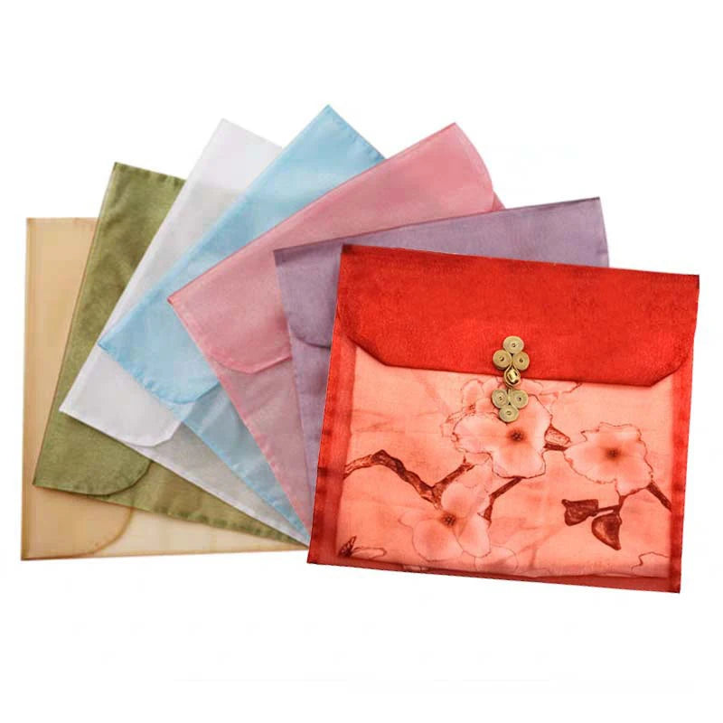 Linna Direct Sale Stocking Design 24*28CM Envelope Shape Cosmetic Packaging Organza Flip Envelope Bags