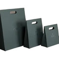 Customizable Luxury Art Paper Jewelry Gift Bag Recyclable Biodegradable Own Logo Handles Disposable Shop Packaging for Socks
