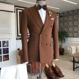 Custom Made Brown Man Suits Peaked Lapel Groom Tuxedo Bespoke Suits With White Pants Wedding Suits for Groomsmen (Jacket+Pants)