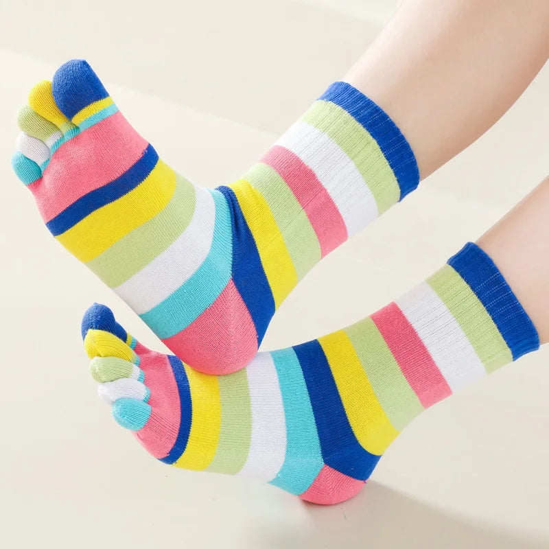 Wholesale Fashionable  Five-Toe Women's Crew Socks Customisable Stripes Dots Spring Casual Free Knitted Techniques Body