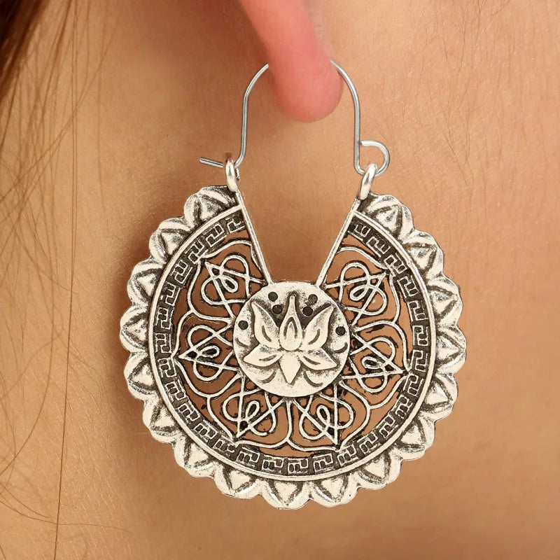 Vintage Antique Simple Round Circle Drop Dangle New Silver Earrings Metal Hollow Out Lotus Flower Earrings for Women