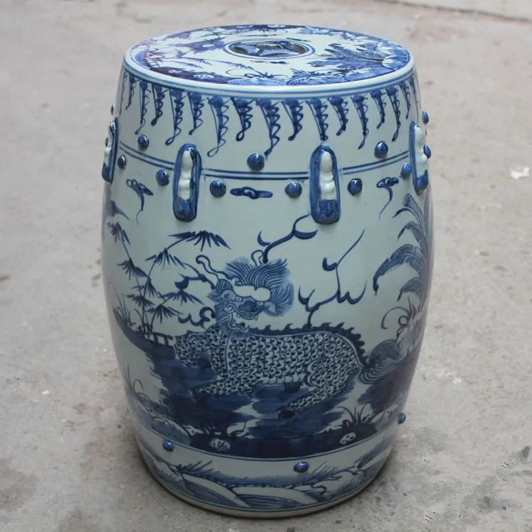 High Quality Hand Painted Blue and White Folksy Country Life Pattern Porcelain Ceramic Outdoor lion  Chinese Garden Stool