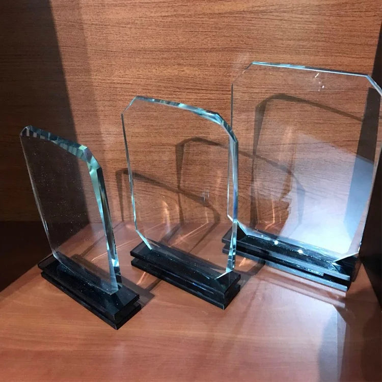 Personalized Transparent Blank Eco-Friendly Crystal Glass Medal Trophy Hexagon Shape Laser Engraving Custom Logo Souvenir