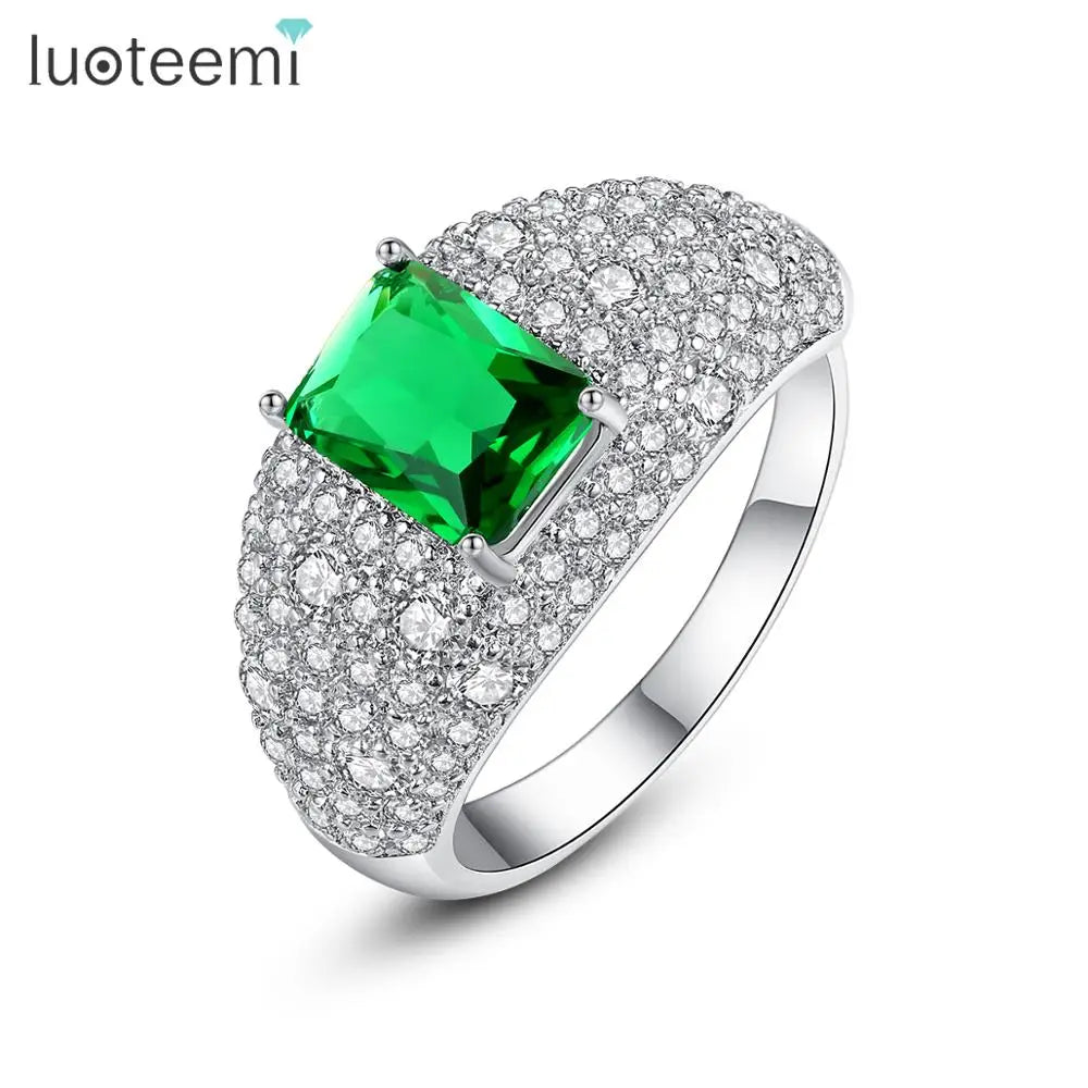 LUOTEEMI Tiny CZ Paved Elegant Square Emerald Crystal Stone Big Green Crystal Zircon Wedding Rings Jewelry