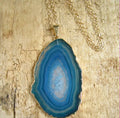 NE2140 Fashion Turquoise Blue Agate Geode Slice Pendant Chain NecklaceFashion Chunky Necklace