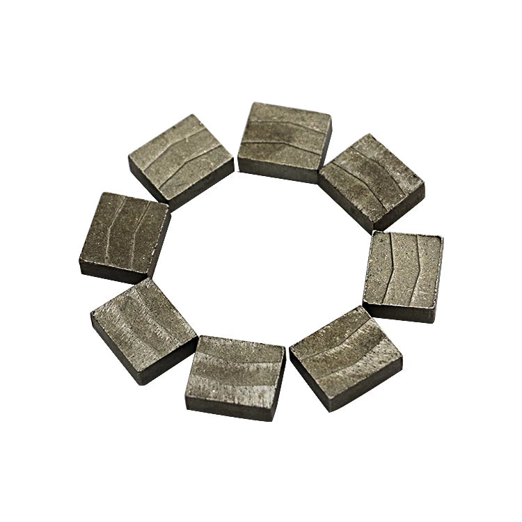 High Grade Steel Polished OEM Small Diamond Cutting Tools Saw Blade for Granite/Marble Short Teeth/Long Segment Set