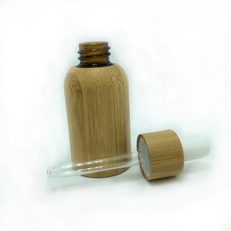 Natural and Environmentally Friendly Materials Cosmetic Droppers Essential Oil Bottles Custom Laser Engraved Trademarks.