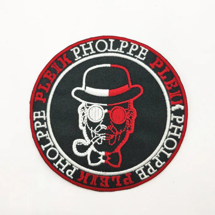 Custom Iron on Embroidered Patches MOQ 100 Pcs Brand logo Patches
