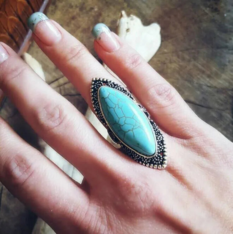 Idealway Bohemian Vintage Silver Plated Round Turquoise Gemstone Finger Ring Jewelry