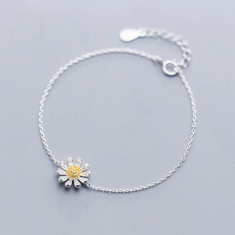 Fashion Sweet Women Silver Daisy Charm Bracelets for Women 925 Sterling Silver Jewelry Wholesale