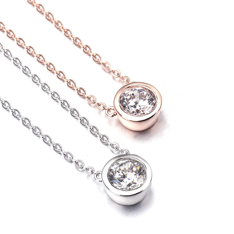 Fashion Silver Jewelry 6.5mm Round Shape Diamond Solid Gold Bezel Moissanite Necklace