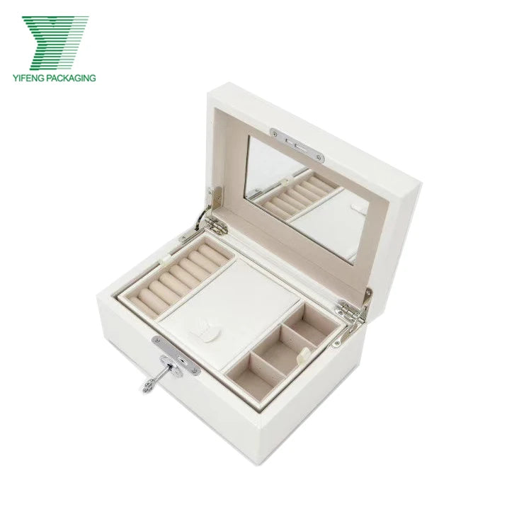 High-End Portable Jewelry Storage Rings Necklaces Earrings Organizer Luxury White Leather Rectangle Jewelry Box Recycled