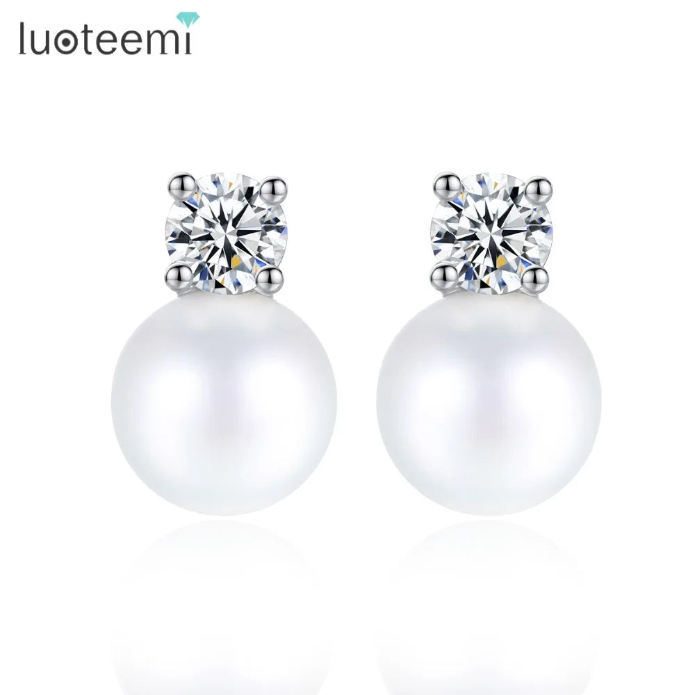 LUOTEEMI New Fashion Created Pearl Round Cut Clear Cubic Zirconia Ear Stud Earrings for Women Jewelry Brinco