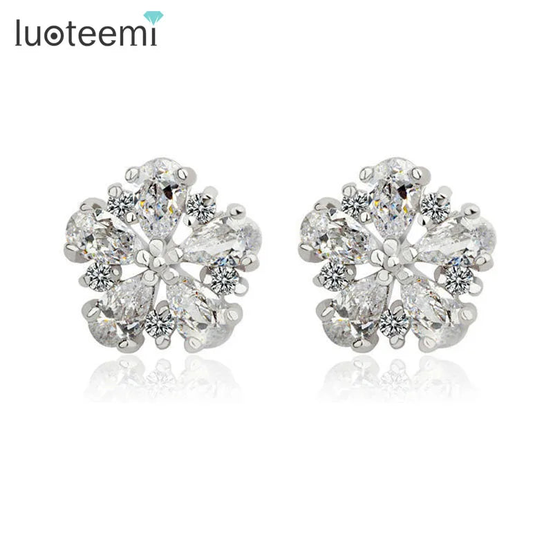 LUOTEEMI White Stone Stud Earrings Wholesale Women Fashion Design Elegant Gift CZ Flower Stud Earrings