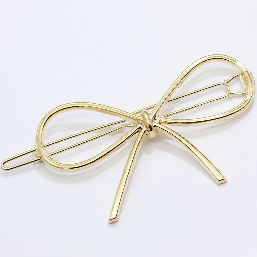 Hollow Moon and Bow Fashion Hair Clip for Women Elegant Korean Design Snap Barrette Stick Hairpin Hair Styling Accessories