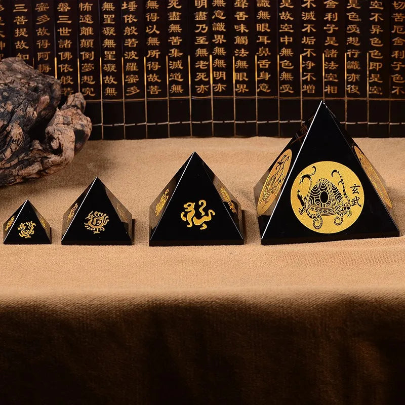 New Arrival Promotional Souvenir Table Paperweight Fengshui Crystal Glass Pyramid