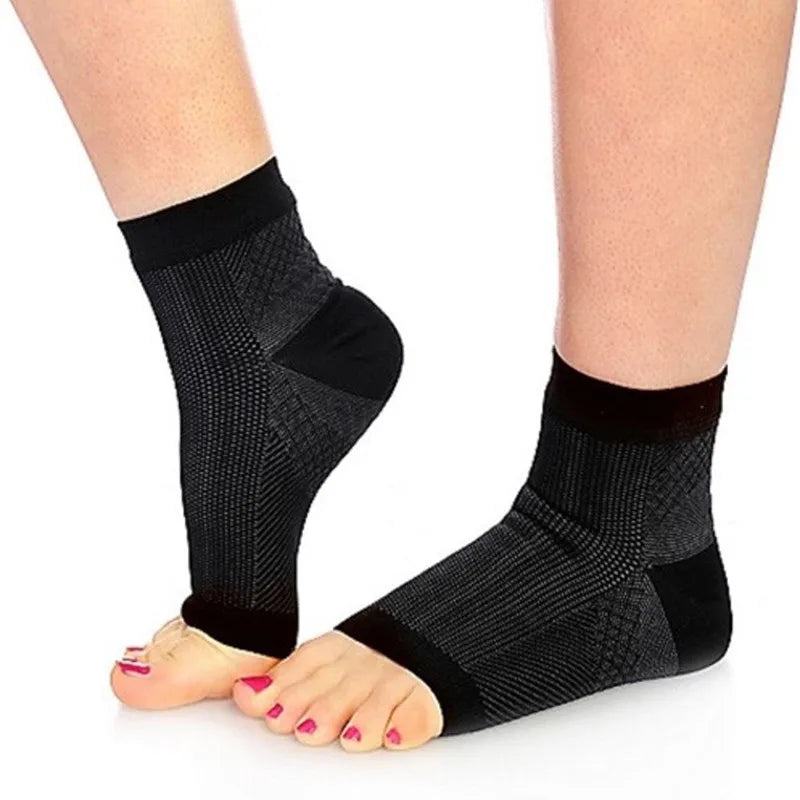 Plantar Fasciitis Socks With Arch Support Compression Socks Foot Sleeve for Aching Feet Heel Pain Relief