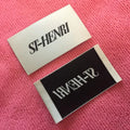 Brand logo Satin Woven Labelsewing on Neck Silk Fabric Woven Label