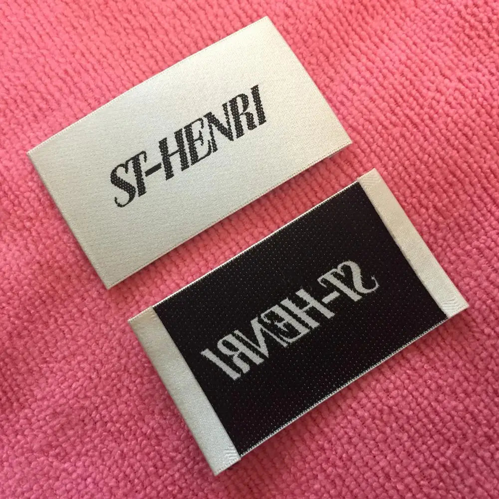 Brand logo Satin Woven Labelsewing on Neck Silk Fabric Woven Label