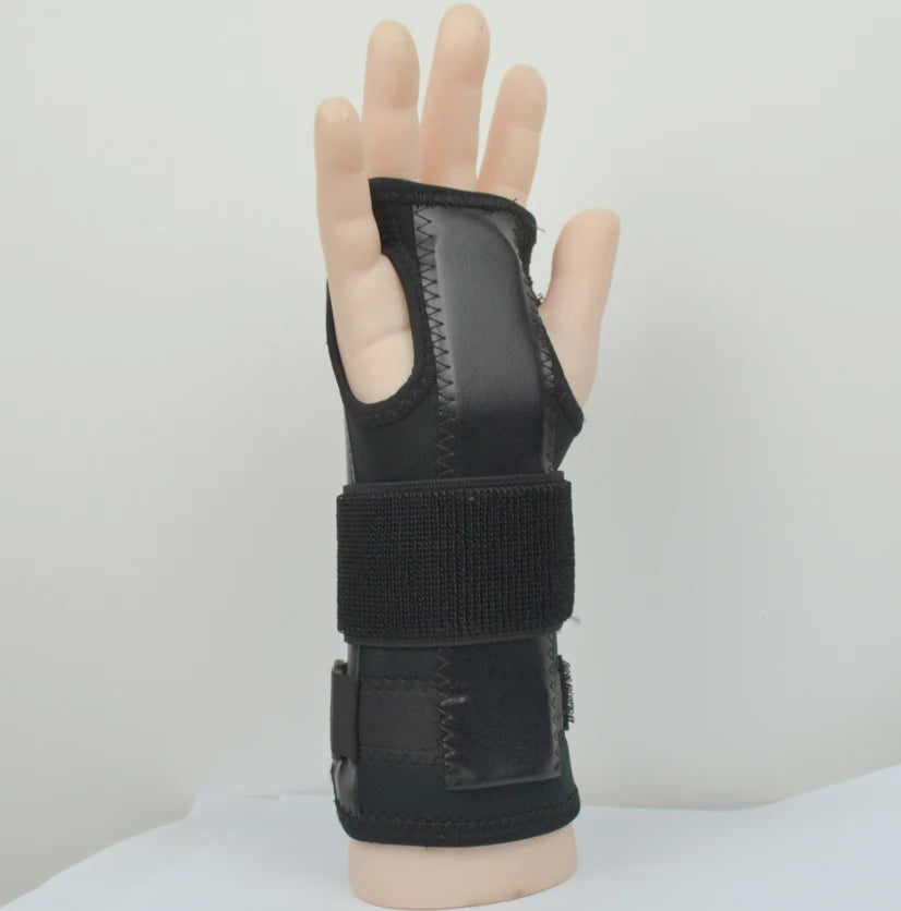 High Elastic Compression Wrist Wrap with Thumb Loop Breathable Wrist Support Strap for Pain Relief Weightlifting Powerlifting