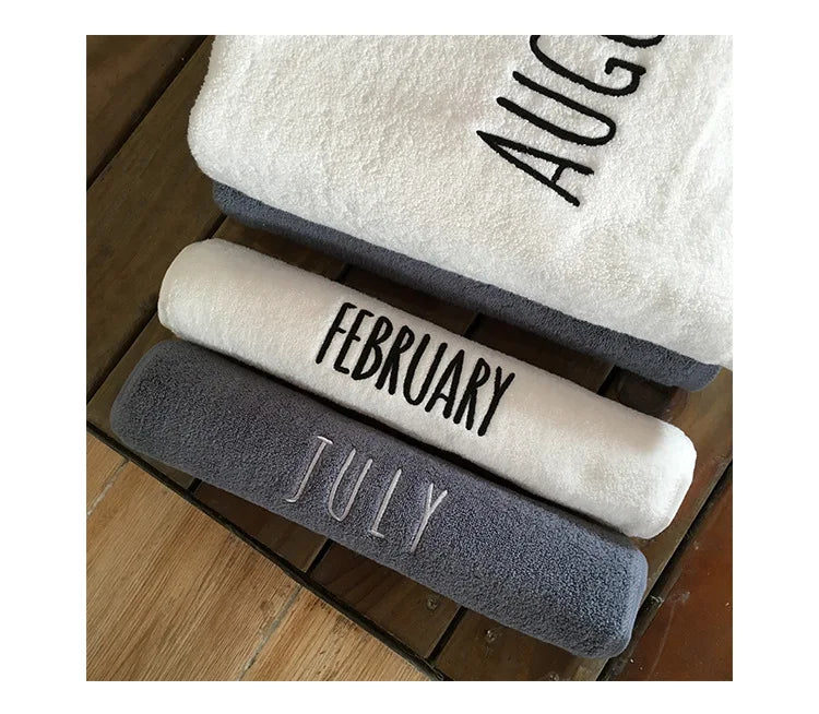 Wholesale 100% Cotton 21s/2 White Hotel Bath Towel Customized Logo Soft and Woven by China Manufacturer