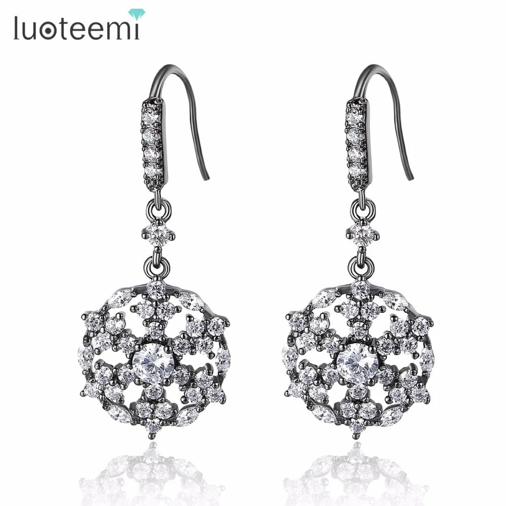LUOTEEMI New Fashion Black Tone Delicate Clear Cubic Zirconia Snowflake Crawler Cuff Dangle Earrings