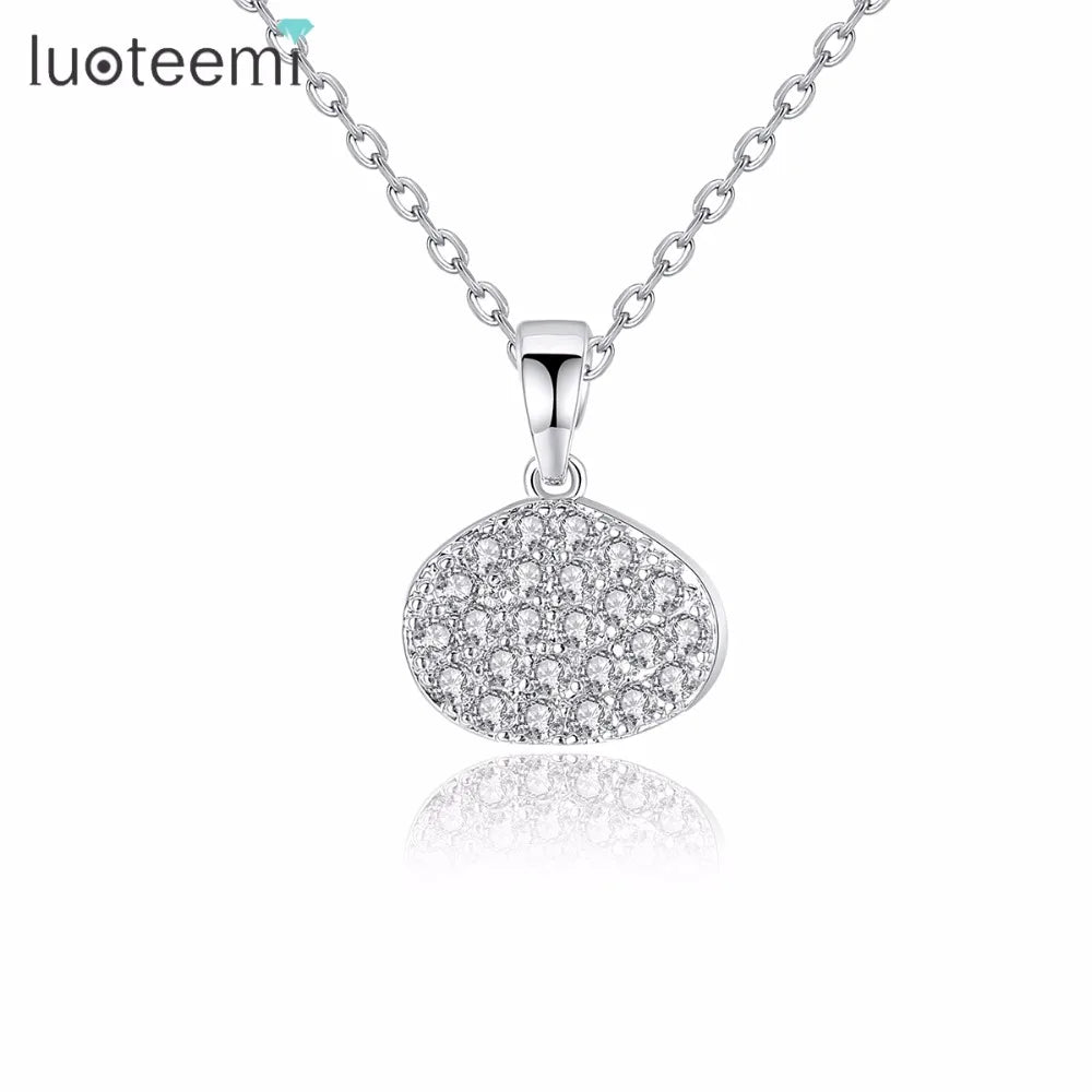 LUOTEEMI Fashion Full Tiny CZ Shell Shape Elegant Small Pendant Necklace for Female Party Jewellery Necklace