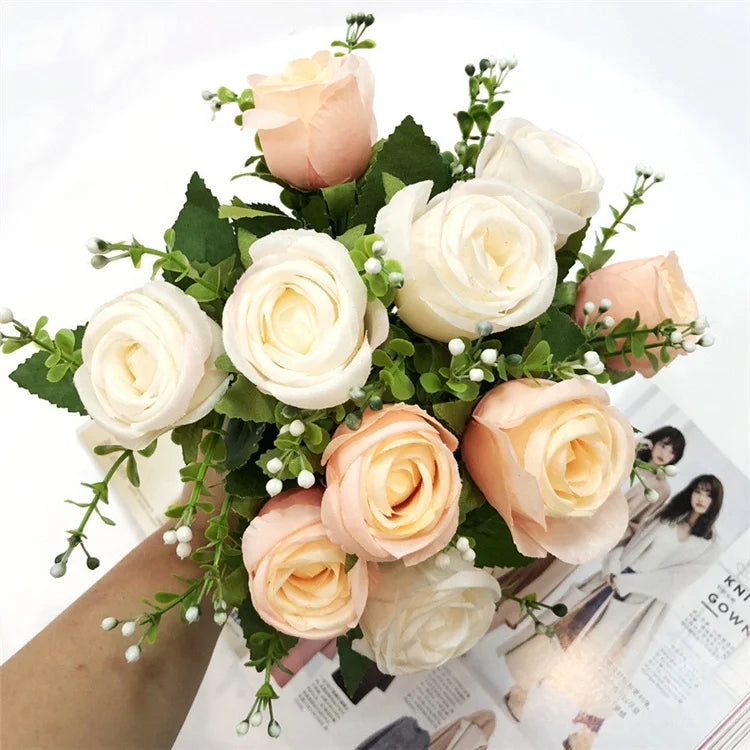 S-1265 Customizable Gift Simulation Flower Box Luxury Silk Rose Artificial Bloom Bouquet Wedding Decoration Bouquet