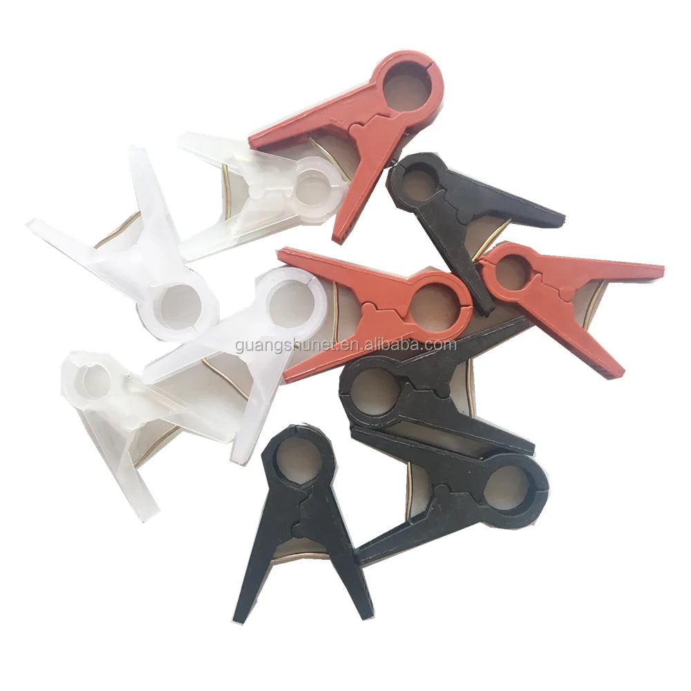 Large Plastic Tomato Hooks and Clips for Plant Support for Tomato Shed